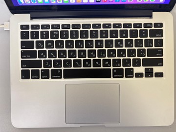 Б/в Ноутбук Apple macbook pro /a1502 /екр 13,3 /core i5 2.7ghz /ram8gb /ssd256gb /intel iris 1536mb 01-200937620