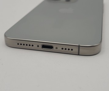 Б/в Мобільний телефон Apple iphone 15 pro max 512gb 01-200896325