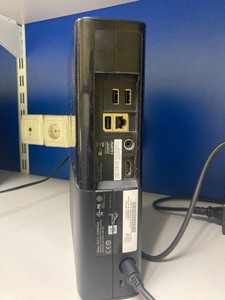 Б/у Игровая приставка Microsoft xbox360 e 500gb+kinect 01-200954115