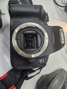 Canon eos 700d / canon ef 50mm f/1,8 stm / ef-s 18-135mm 1:3.5-5.6 is