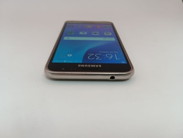 Б/у Мобільний телефон Samsung galaxy j3 2016 j320h 01-200919187