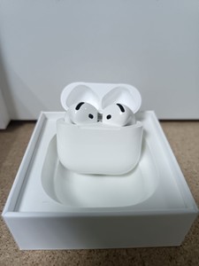 Б/в Навушники Apple airpods 4 01-200971777