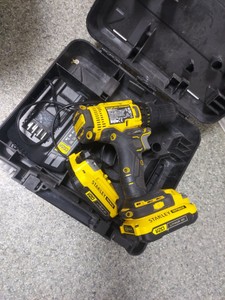 Б/в Шурупокрут Stanley fatmax scd700 01-200972382