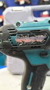 Б/в Шурупокрут Makita df333dsae 01-200922564