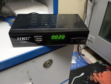 Б/в Ресивер ТВ Ukc dvb-t2 0968 01-201008555