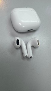Б/в Навушники Apple airpods 4 01-201006096