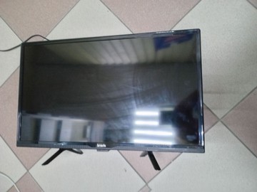 Б/у Телевизор Bravis led-24g5000 smart + t2 01-201028079