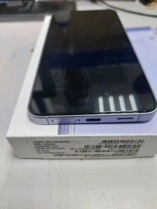 Б/в Мобільний телефон Samsung galaxy a57 5g 8/256gb 01-201041854