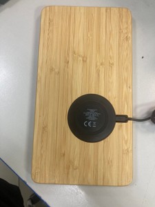 Б/в Бездротовий зарядний пристрій Xtronic Wirelees Qi Charger 2019-5062 01-201099636