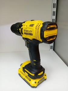 Б/в Акумуляторний шурупокрут Stanley scd711 01-201116380