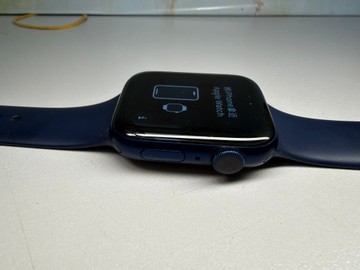 Б/в Смарт-годинник Apple watch series 6 gps aluminium case 44mm 01-201164815