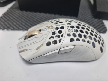 Б/в Миша Finalmouse prophecy medium clix 01-201177209