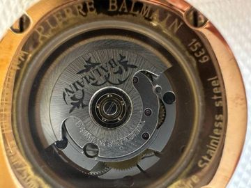 01-200404195: Pierre Balmain b1539