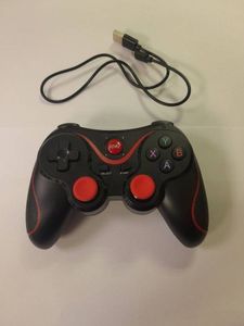 Б/в Геймпад Без Виробника без моделі 01-200335626