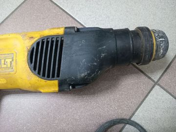 01-200486793: Dewalt d25113qs