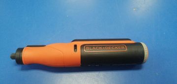 01-200560766: Black&Decker bcrt8i