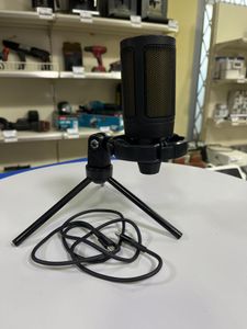 01-200604567: Fifine ampligame a6vw