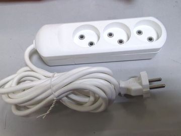 01-200749604: Neomax 3 розетки