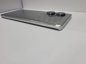 01-200776904: Realme gt 6t 12/256gb