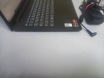 01-200766993: Lenovo 15/ryzen 5 7520u ddr5/16gb ddr4/hdd *відсутній/ssd 512 gb/*інтегрована