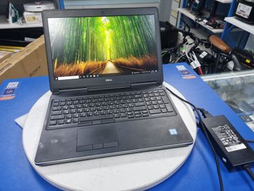 Б/в Ноутбук Dell 15.6/core i7-6920hq/ram32gb/ssd1000gb/radeon r9 m375x 01-200807628
