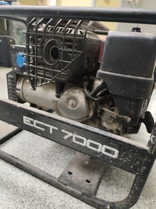 Б/у Генератор Honda ect 7000 01-200820376