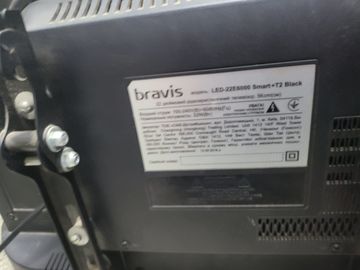 Б/в Телевізор Bravis led-22e6000+t2 01-200840196