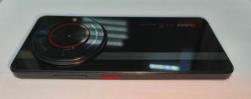 Б/у Мобильный телефон Zte nubia focus 6/256gb 01-200845210