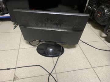 Б/у Монитор Lg w2243t 01-200846225