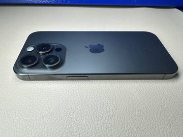 Б/у Мобильный телефон Apple iphone 15 pro 512gb 01-200854894