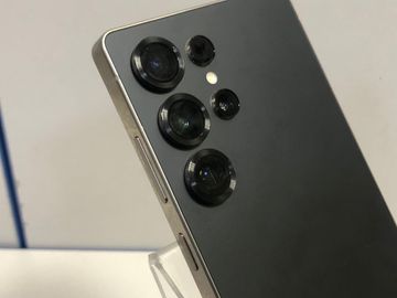 Б/в Мобільний телефон Samsung galaxy s25 ultra 12/256gb 01-200855369