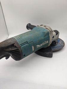 Б/в Кутова шліфмашина Makita ga9060 01-200856025