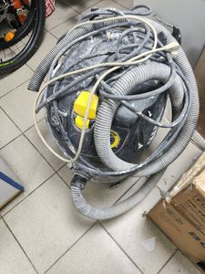 Б/в Пилесос промисловий Karcher без моделы 01-200865304