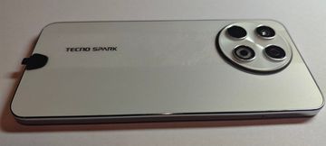 Б/у Мобильный телефон Tecno spark 30 pro kl7 8/256gb 01-200874078