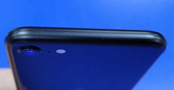 Б/в Мобільний телефон Apple iphone se 2020 64gb 01-200852077