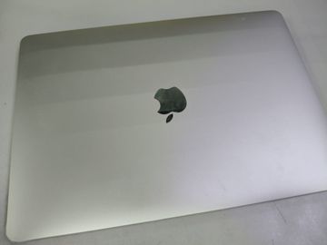 Б/в Ноутбук Apple macbook air a1932 13,3`` core i5 1,6ghz/ram8gb/ssd256gb/intel uhd graphics 617 01-200888398