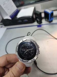 Б/у Смарт-часы Suunto 5 01-200897574