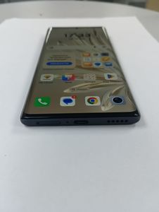 Б/у Мобільний телефон Honor 70 8/128gb 01-200846337