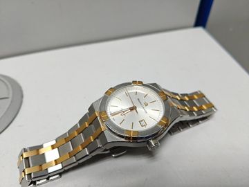 Б/в Годинник Maurice Lacroix aikon quartz ai1108 01-200905835