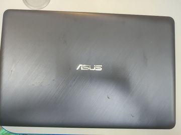 Б/в Ноутбук Asus 15/core i3 7020u ddr3/8gb ddr3/ssd 400 gb/geforce mx110 2gb 01-200907566