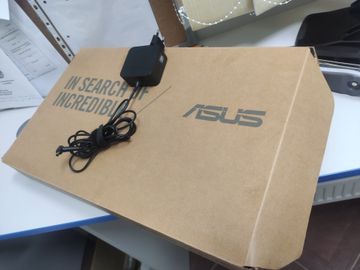 Б/в Ноутбук Asus 15/pentium 7505 ddr4/8gb ddr4/ssd 256 gb/geforce mx330 2gb 01-200913203