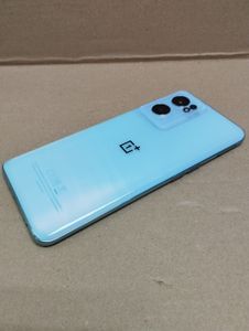 Б/у Мобільний телефон Oneplus nord ce 2 5g 8/128gb 01-200913511