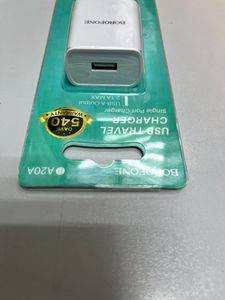 Б/в Мережевий зарядний пристрій Borofone ba20a 16-000273108