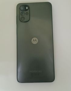 Б/в Мобільний телефон Motorola moto g22 4/128gb 01-200916016