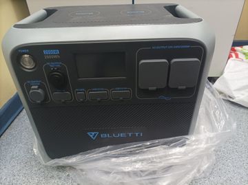 Б/в Зарядна станція Bluetti ac200p 01-200922579
