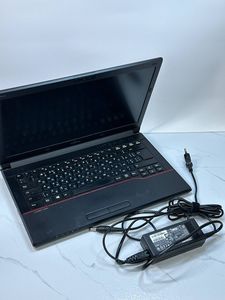 Б/в Ноутбук Fujitsu 14/core i5 6200u ddr3/8gb ddr4/ssd 256 gb/*інтегрована 01-200923513