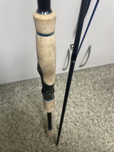 Б/в Спінінг Favorite neo breeze brs-902mh 2.70m 15-45g 01-200923970