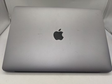 Б/в Ноутбук Apple macbook pro a2251 13,3"/ core i5 2,0ghz/ram16gb/ssd500gb/intel iris graphics 01-200920685