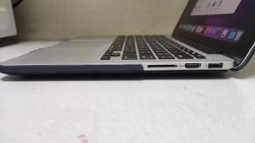Б/в Ноутбук Apple macbook pro/ a1502 13,3"/ core i5 2.7ghz/ram8gb/ssd512gb/iris 6100 01-200947018
