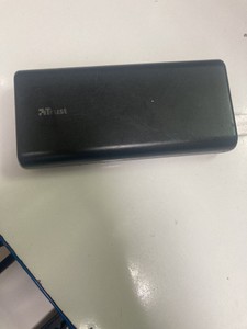 Б/в Повербанк Trust 20000mah 01-200950211